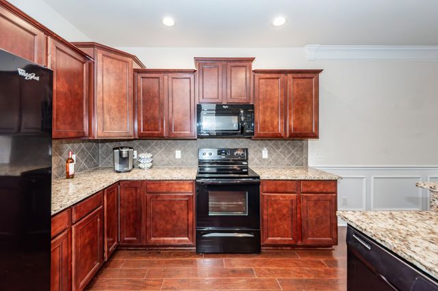 477 Eastern Isle Avenue, Summerville, SC 29486