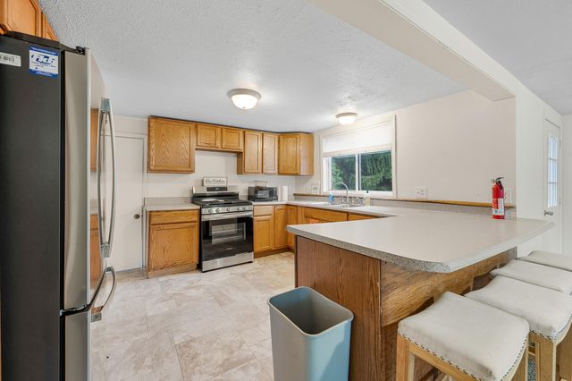 1024 Laurel Street, Cadillac City, MI 49601