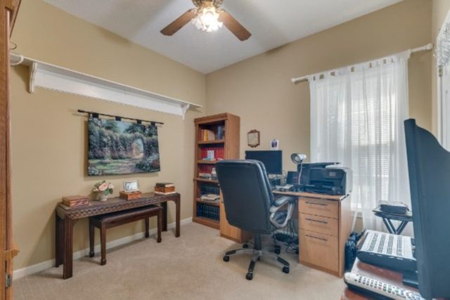 15 BLUEBELL CV, Savannah, TN 38372