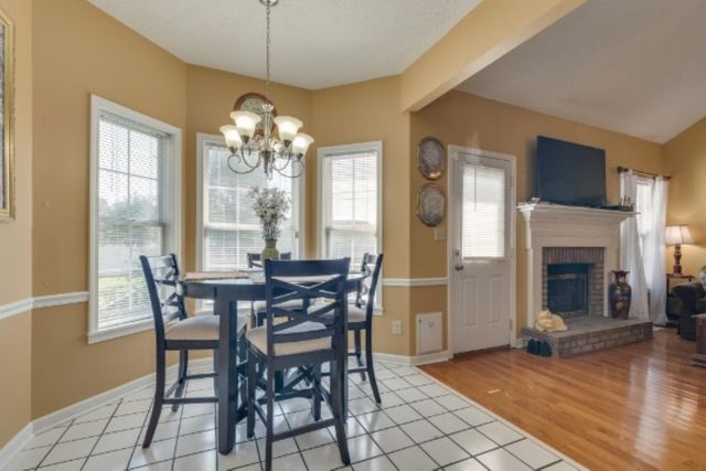 15 BLUEBELL CV, Savannah, TN 38372