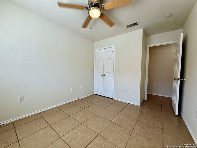 15306 Kamary Ln, San Antonio, TX 78247