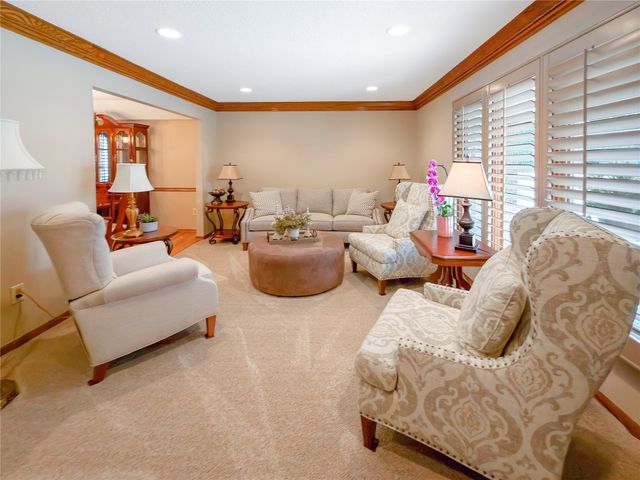 3301 Patricia Drive, Urbandale, IA 50322