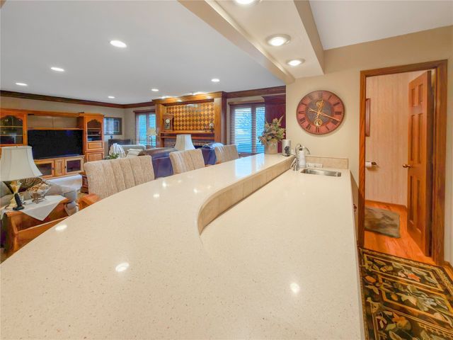 3301 Patricia Drive, Urbandale, IA 50322