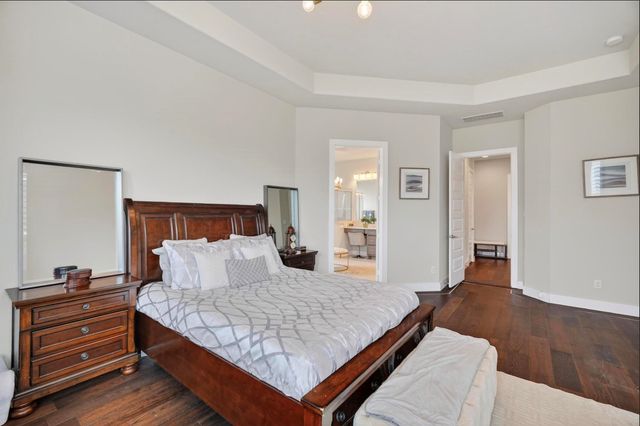 26 Argosy Bend Place, Tomball, TX 77375