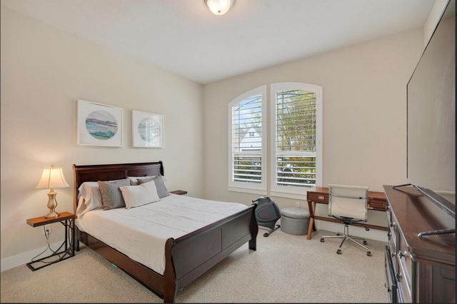 26 Argosy Bend Place, Tomball, TX 77375