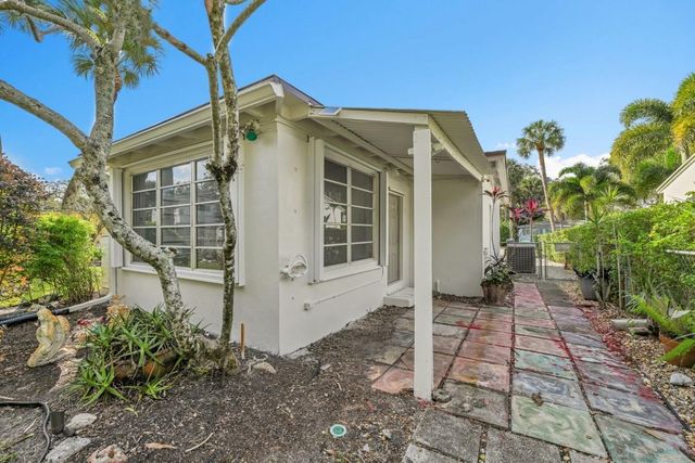 1436 SW 16th Terrace, Fort Lauderdale, FL 33312