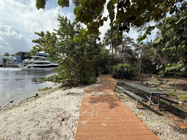 1436 SW 16th Terrace, Fort Lauderdale, FL 33312