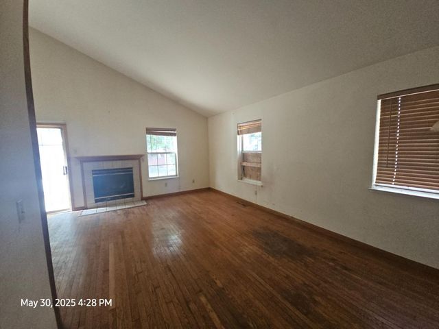 104 Woods Ct, Nevada City, CA 95959