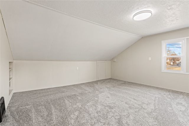 419 21st Street NE, Cedar Rapids, IA 52402