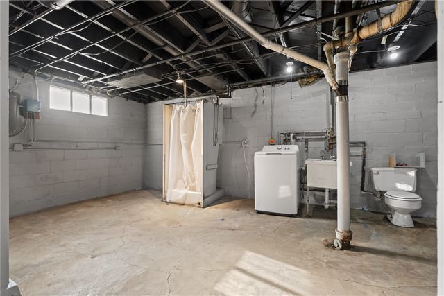 419 21st Street NE, Cedar Rapids, IA 52402