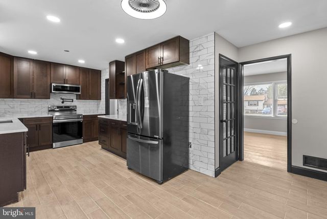 3887 SHADYWOOD DR, Jefferson, MD 21755