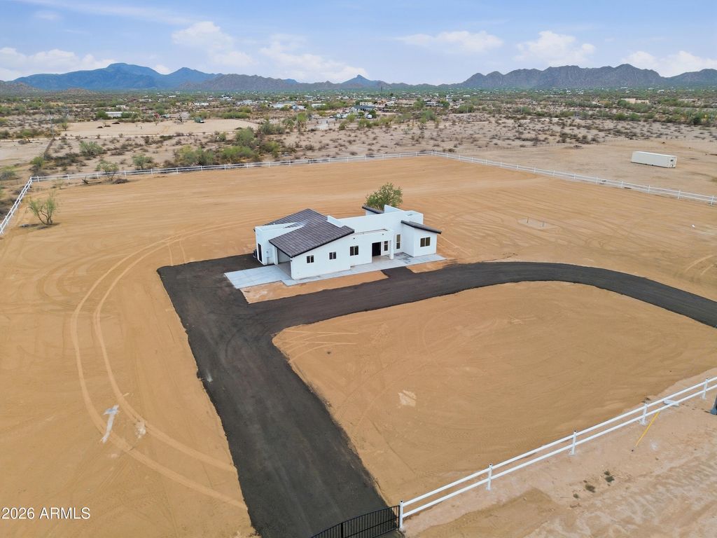50821 W Century Road, Maricopa, AZ 85139 — photo 3