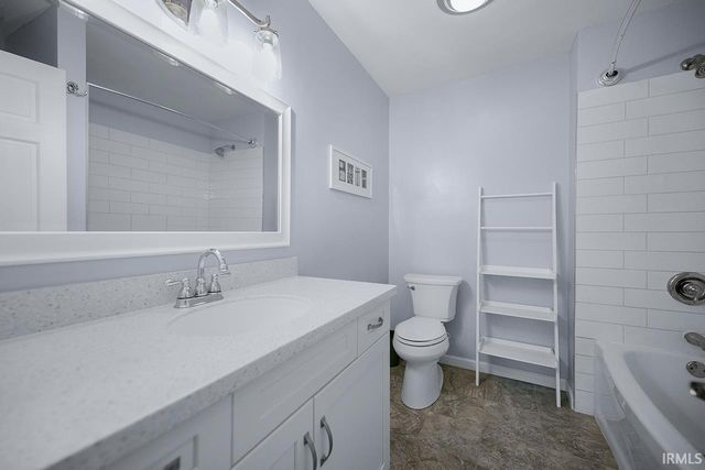 3111 N East Lake Drive, Elkhart, IN 46514