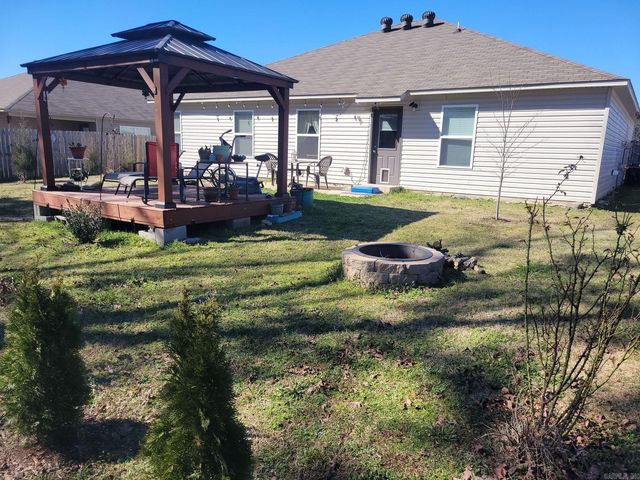 5512 Bundy Drive, Alexander, AR 72002