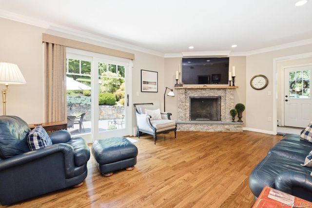 32 Bedell Road, Katonah, NY 10536