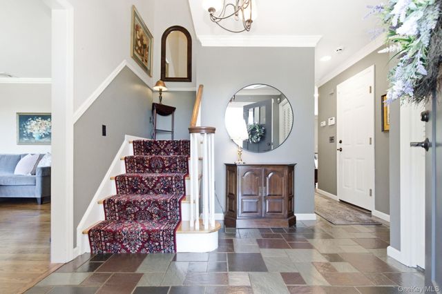 32 Bedell Road, Katonah, NY 10536