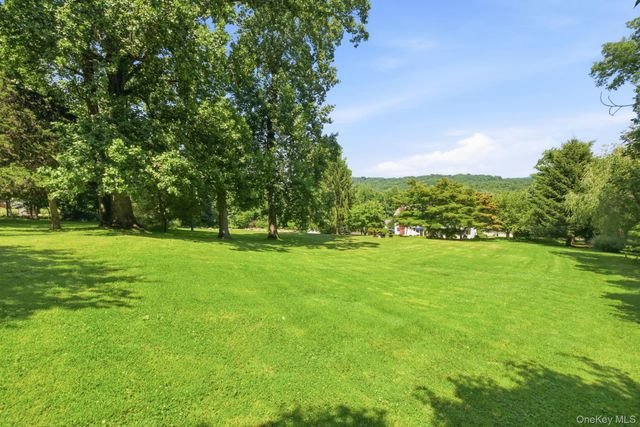 32 Bedell Road, Katonah, NY 10536