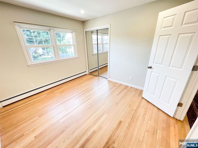5 Hillside Terrace, East Rutherford, NJ 07073
