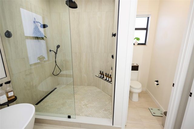 9766 W 34th Avenue, Hialeah, FL 33018