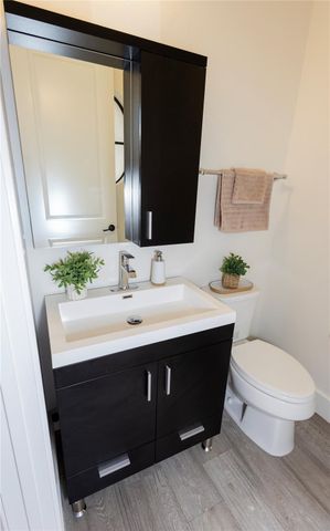 9766 W 34th Avenue, Hialeah, FL 33018