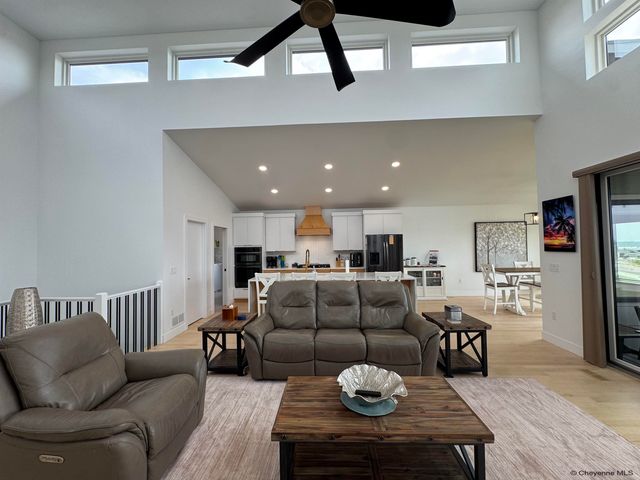 4009 SAGE RD, Cheyenne, WY 82001
