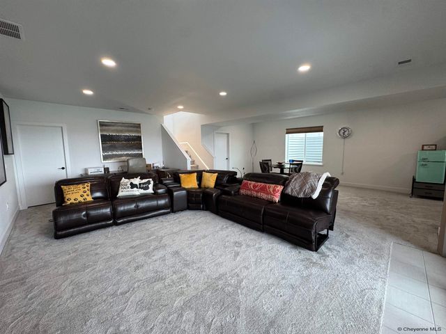4009 SAGE RD, Cheyenne, WY 82001