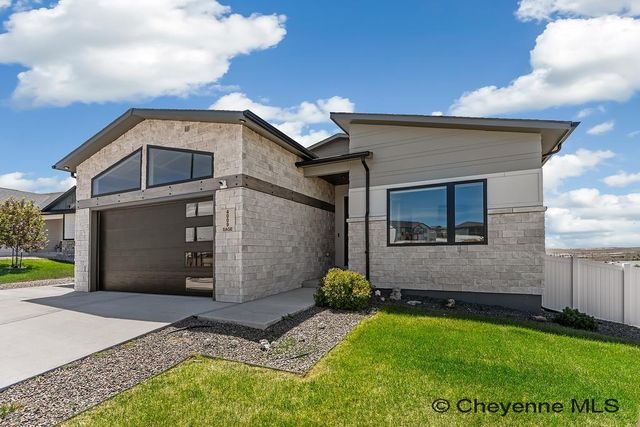 4009 SAGE RD, Cheyenne, WY 82001