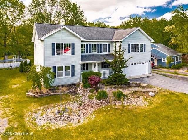 7116 Fuller Station Road, Schenectady, NY 12303