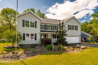 7116 Fuller Station Road, Schenectady, NY 12303