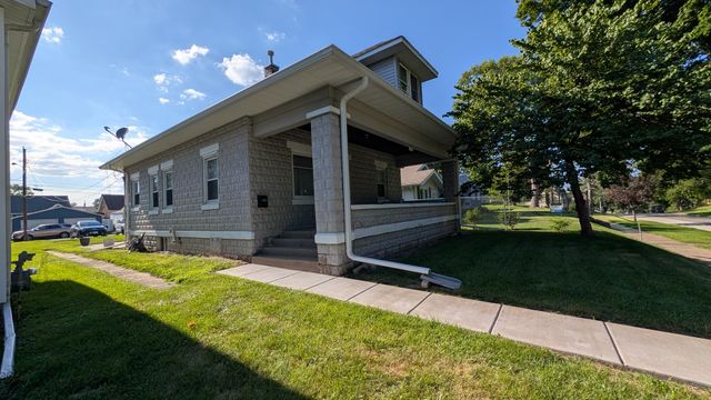 258 7th Street, Silvis, IL 61282
