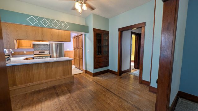 258 7th Street, Silvis, IL 61282