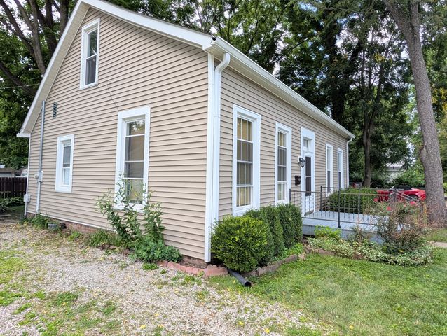 359 E Harrison Street, Martinsville, IN 46151