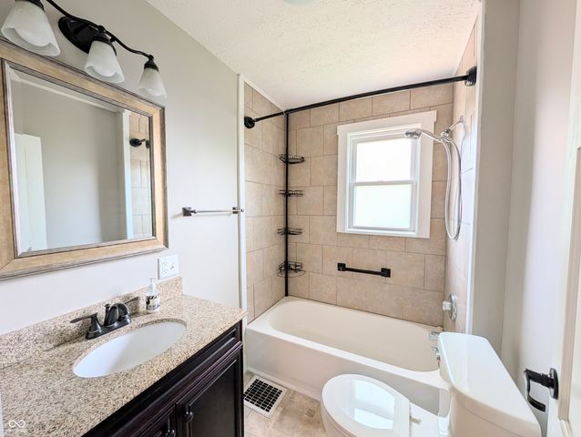 359 E Harrison Street, Martinsville, IN 46151