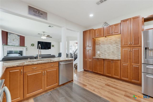100 Harvest Loop, Harker Heights, TX 76548