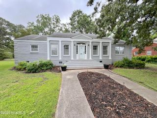 3348 North Pitt Street, Farmville, NC 27828