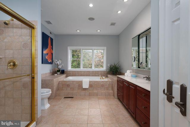 95 VAN ZANDT RD, Skillman, NJ 08558