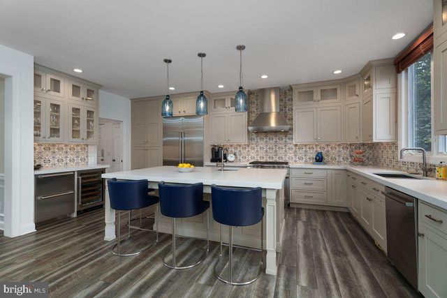 95 VAN ZANDT RD, Skillman, NJ 08558