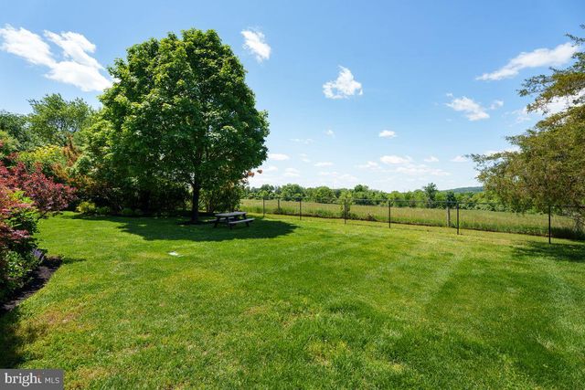 95 VAN ZANDT RD, Skillman, NJ 08558