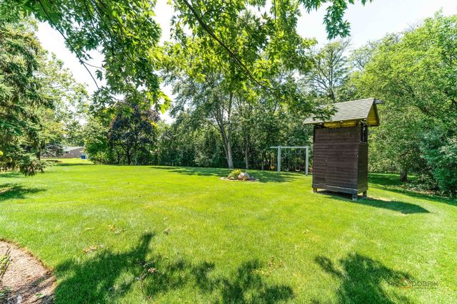 820 Long Meadow Drive, Schaumburg, IL 60193