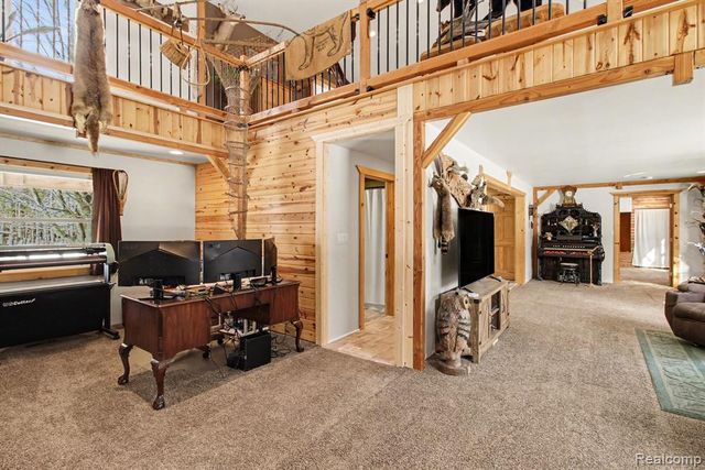 9631 Byron Road, Howell, MI 48855