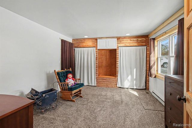 9631 Byron Road, Howell, MI 48855