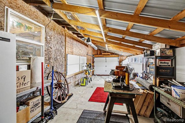 9631 Byron Road, Howell, MI 48855