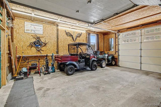 9631 Byron Road, Howell, MI 48855