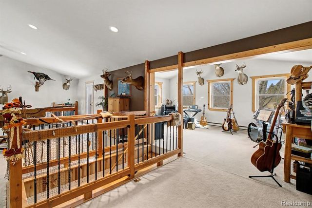 9631 Byron Road, Howell, MI 48855