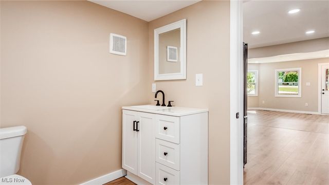 2383 Chandlersville Road, Zanesville, OH 43701