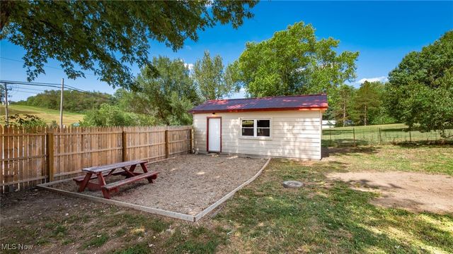 2383 Chandlersville Road, Zanesville, OH 43701