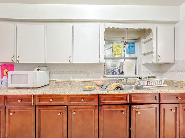 4314 DERBYSHIRE LANE, Orlando, FL 32812