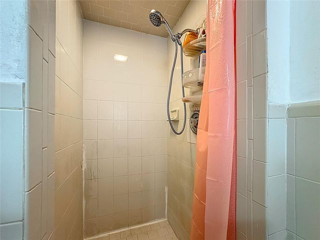 4314 DERBYSHIRE LANE, Orlando, FL 32812