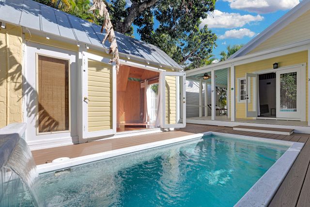 1217 Petronia Street, Key West, FL 33040