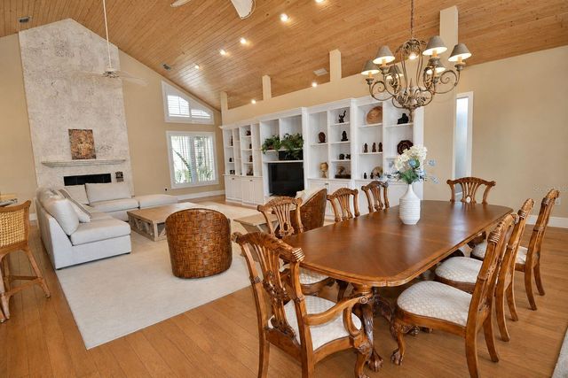 630 N RIVER ROAD, Venice, FL 34293